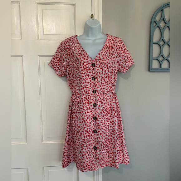 Dresses & Skirts - Red Floral Button-Front Sundress